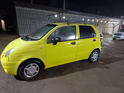 Matiz 2002 yil tez va arzon 2000$