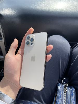 Iphone 12 Pro max, Ideal, full