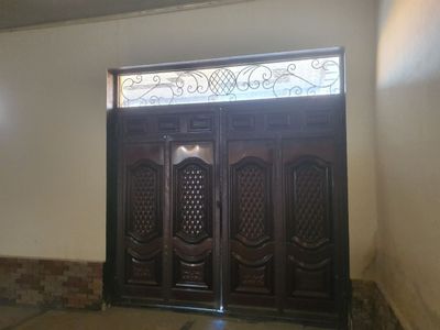 Darvoza tezda sotiladi Buxoro shaharda