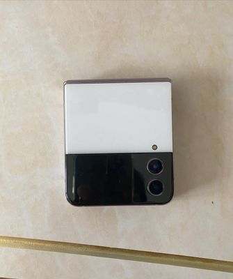 Z flip 4 5G 8/256gb obmen iphone