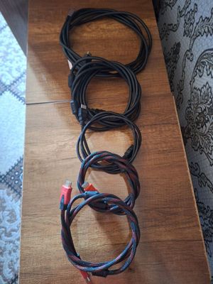 HDMI sotiladi orginal 5 ta