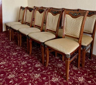 Stullar xamyonbob narxda sotiladi