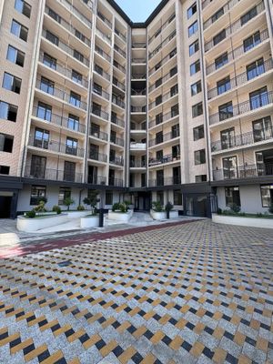 Сдаётся на Аренду новая 3-х ком-я кв (82 кв) в новостройке
