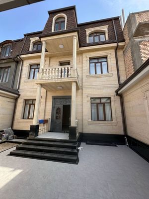 ПРОДАЕТСЯ ДОМ на Охунбобоев Алмазарский район Ор.р: Масжид