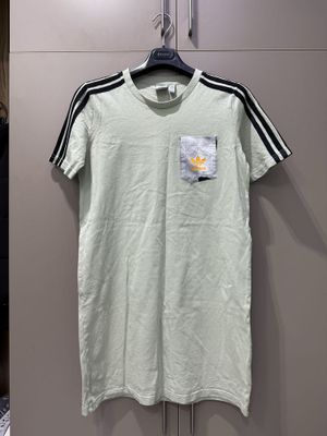 Спортивное платье adidas