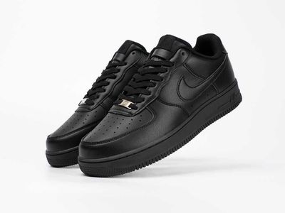 Кроссовки Nike Air Force 1 Low.