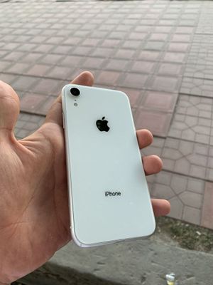 iphone xr 64 gb