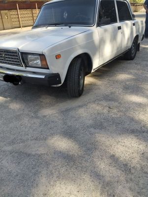 Vaz 2107 injektor
