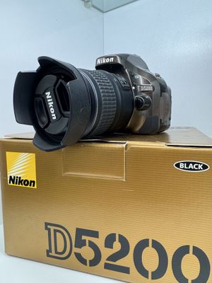 Nikon 18-55 kit ideall holatda . 3 oy kafolat