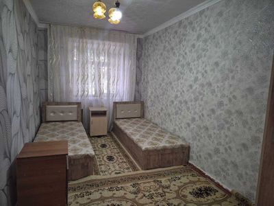 Сдаётся 2-х комнатная квартира для гостей г. Чирчика, Танковое училище