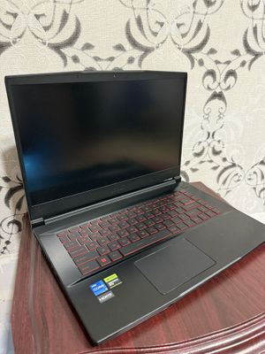 Ноутбук MSI GF63 игравой