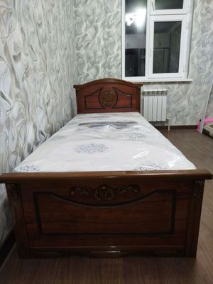 bir kishilik krovat