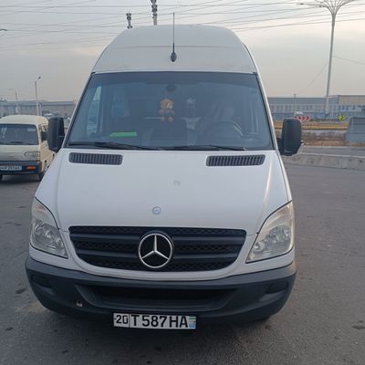 Mercedes sprinter