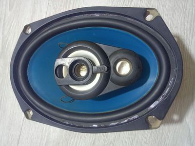 Продам оригинал JVC 1-шт в хорошем состоянии.
