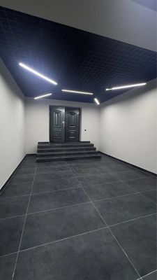 Срочно нежилое помещение 540 м.кв Яккасарайский район