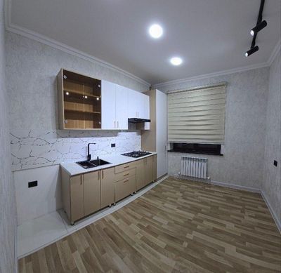 Megaplanet Shahriston metroga yaqin joyda oilaga qizlarga kvartira bor