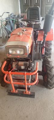 mini traktor 1105