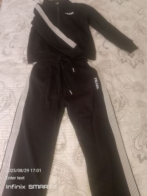 sportivka rangi qora