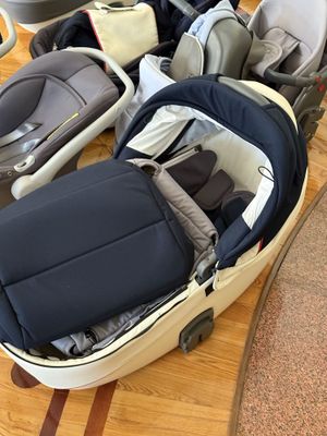 Продам коляску Anex 3 в 1