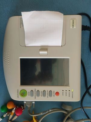EKG aparat 6kamerali