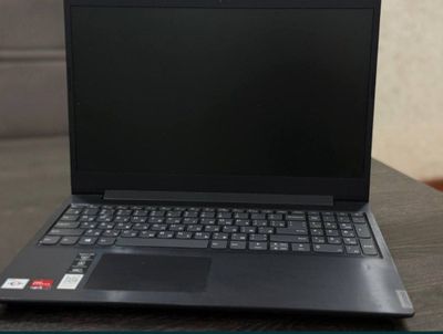 Продаю ноутбук Lenovo