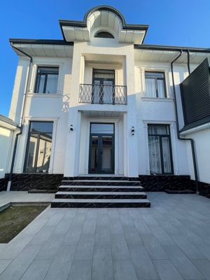 Сергели. Киа автосалон 1.6сот 2этаж+полный подвал