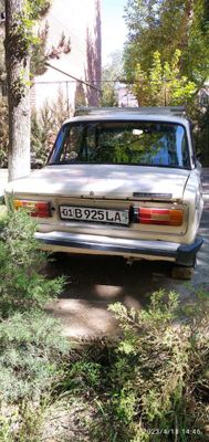 Vaz 2106 sotiladi