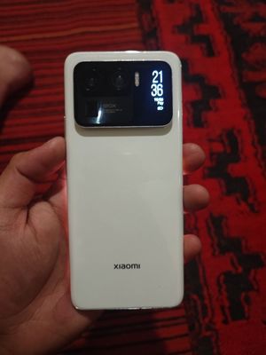 Xiaomi 11 ultra flagman