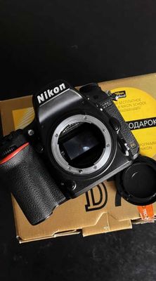 Продам Nikon d750