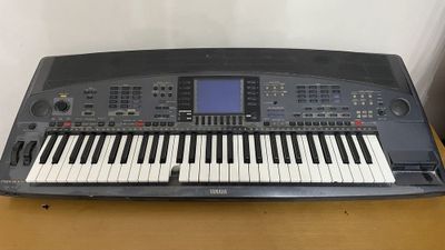 Синтезатор Yamaha PSR-8000