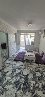 Квартира сотилади 3 хонали