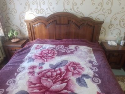Spalniy uchun yengi mebel