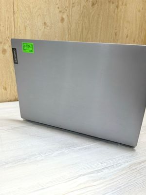 Продается ноутбук Lenovo