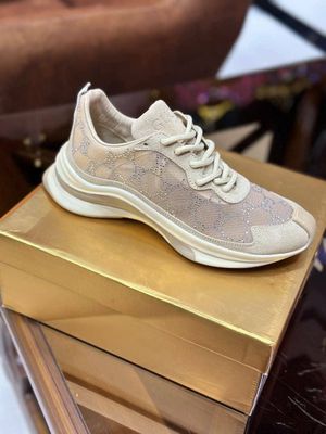 Seniorah Gucci kross 38 razmer yangi