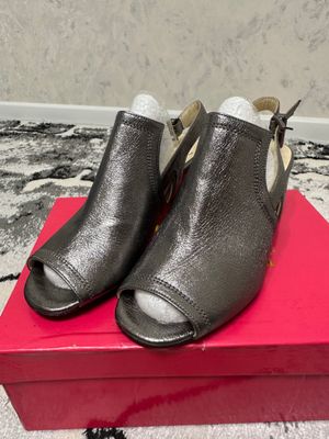Kuzgu tufli