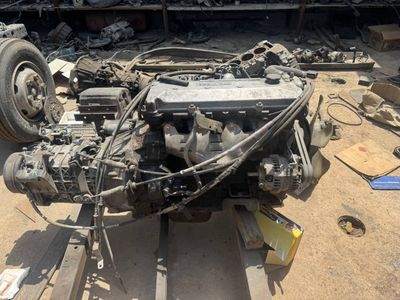 Исузу автобус дивигатили