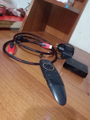 Продам Tv box срочно
