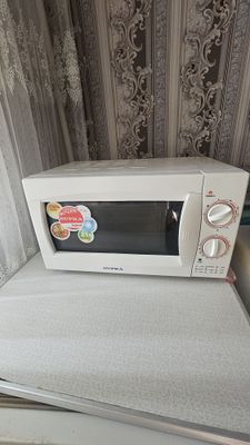 Продаётся микроволновая печь
