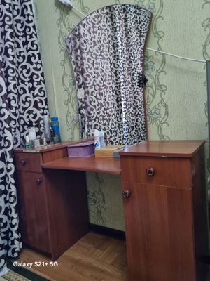 Трюмо с тумбой для спальни