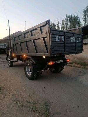 GAZ 53 MASHINA SOTILADI