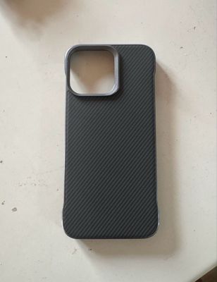 Чехол на Iphone 15 Pro Max Carbon