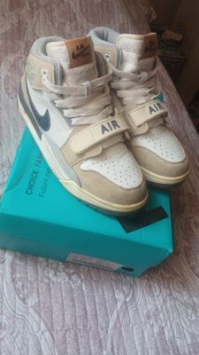 Air Jordan Legacy 312