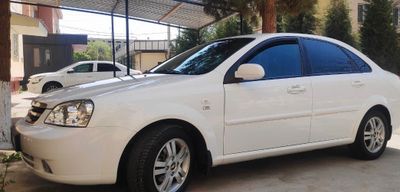 Chevrolet Lacetti 2011