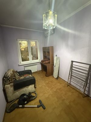 Квартира сдается, Мирабадский район, Куйлюк Массив 4 2/3/4 2х6 балкон