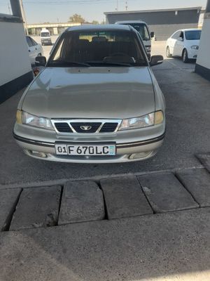 Nexia sonis lux 2007 sotiladi