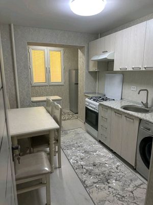 Уютная 1 комнатная квартира с ремонтом и обстано