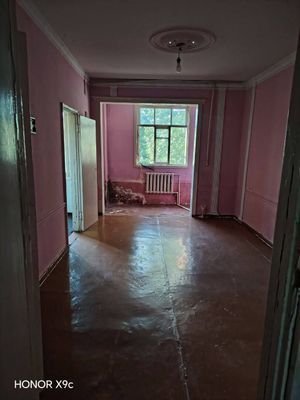 Здаецая 2 комнатная квартира массив куйлюк 1