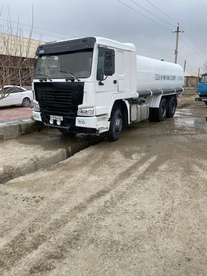 HOWO vodavoz metan 2007 yil