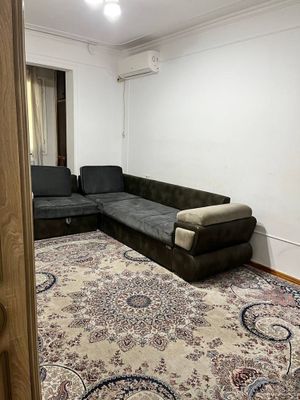 Продается своя 4/1/4 - 79квм . Юнусабад 11 кв, ориентир 240 школа