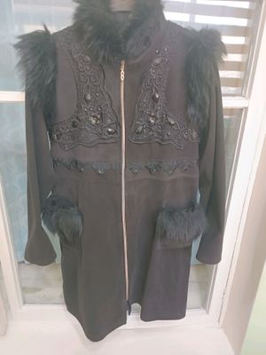 Женские пальто